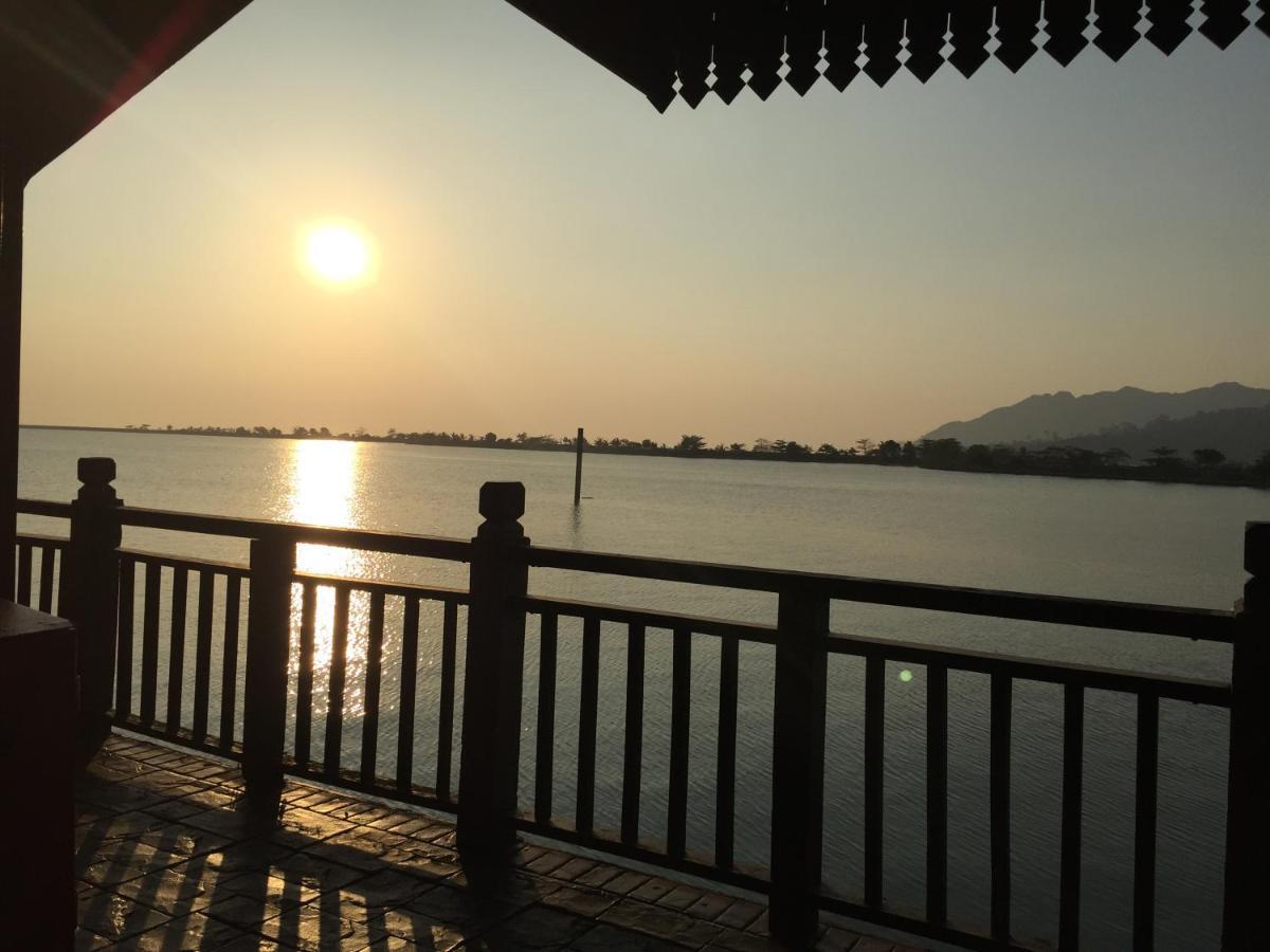 Langkawi Lagoon Ocean Resort パンタイ・サナング エクステリア 写真