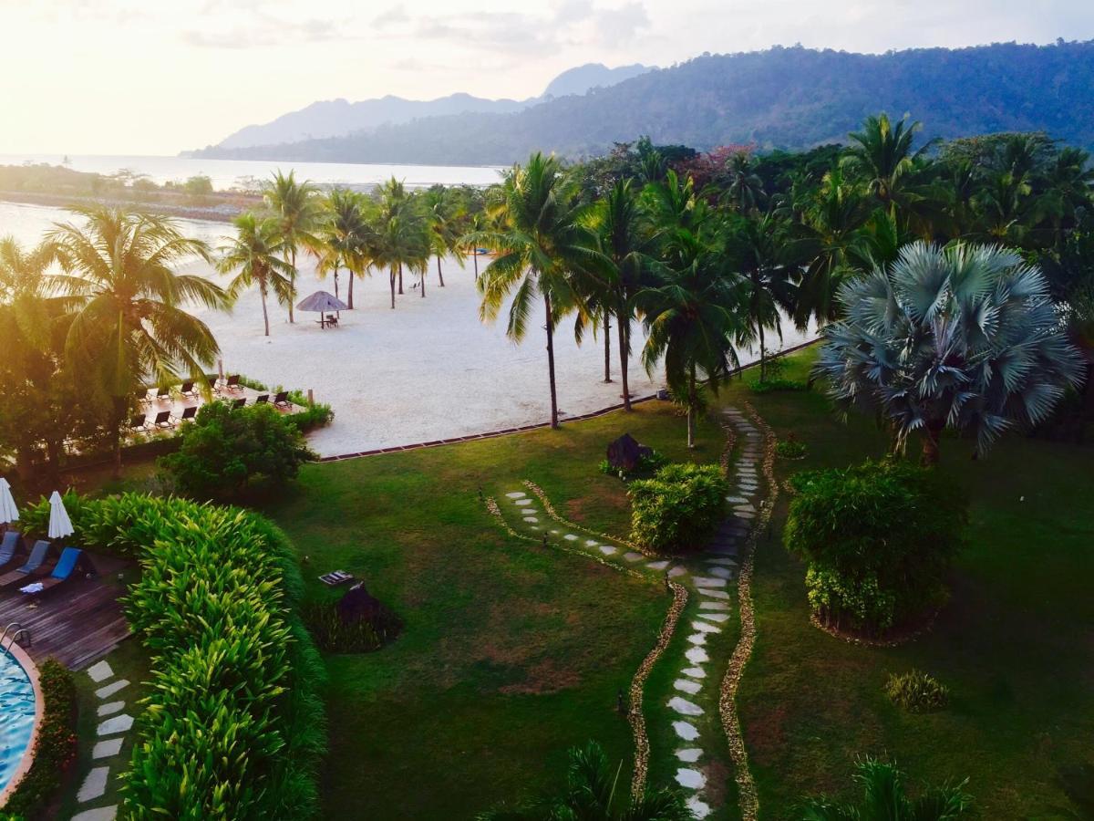 Langkawi Lagoon Ocean Resort パンタイ・サナング エクステリア 写真